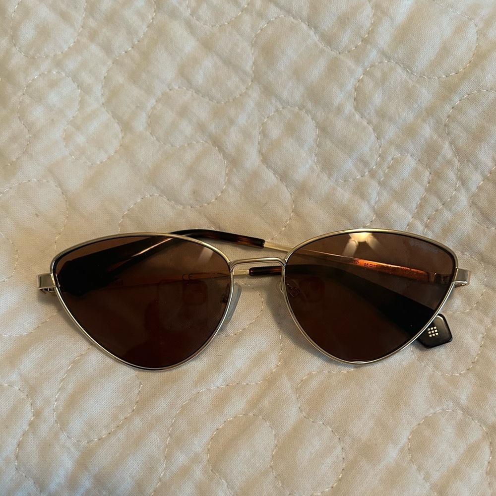 POLAROID SUNGLASSES